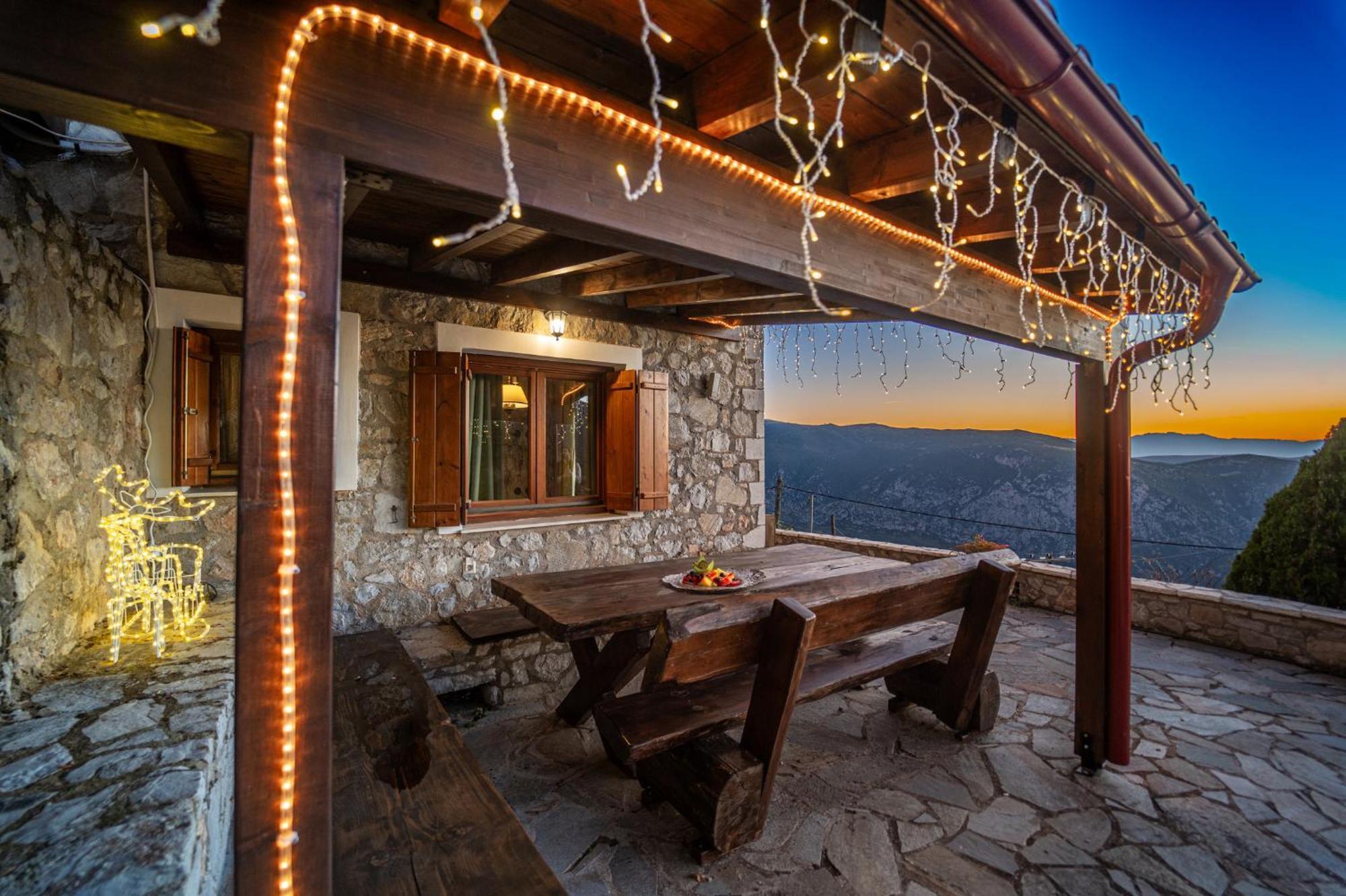 Rock Dandy Deluxe Chalet In Arachova - Delphi, Sauna, Prv Parking, Amazing View Esterno foto