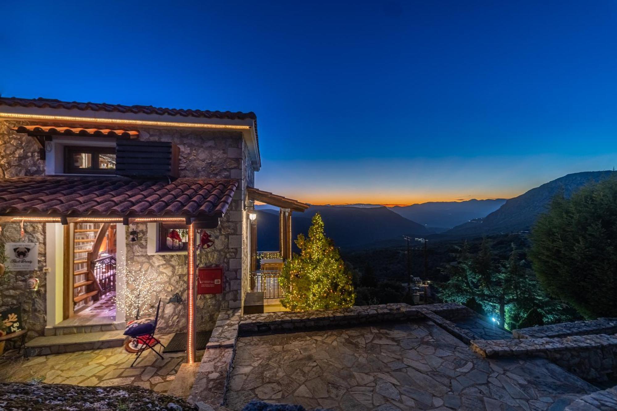 Rock Dandy Deluxe Chalet In Arachova - Delphi, Sauna, Prv Parking, Amazing View Esterno foto