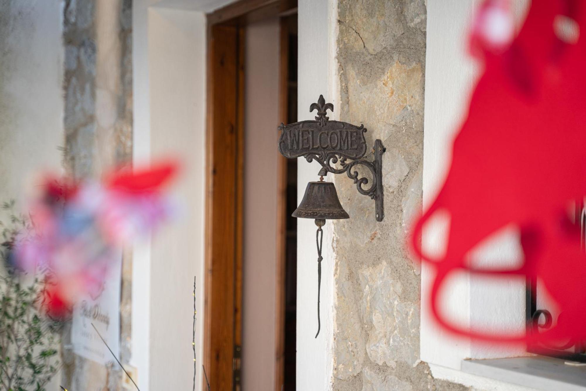 Rock Dandy Deluxe Chalet In Arachova - Delphi, Sauna, Prv Parking, Amazing View Esterno foto